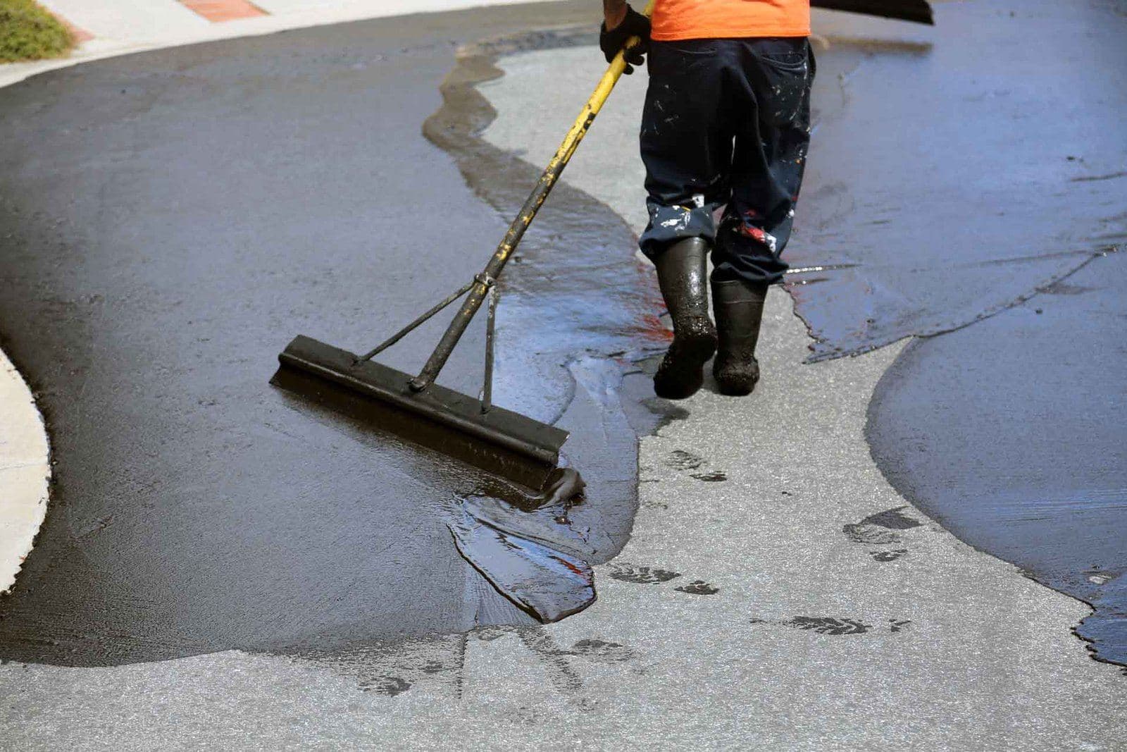 Chip Sealing by Swartz Paving
